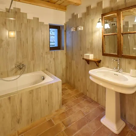 Holiday home R.a.country Dream Caprino Veronese